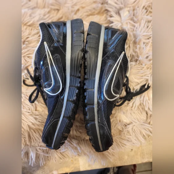 Nike Dual Fusion tennis shoes - Picture 8 of 8